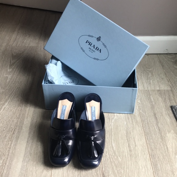 Prada Navy Blue 3” gelled backless loafer - Picture 2 of 7